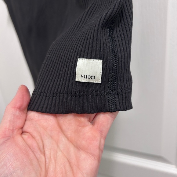 Vuori Rib Crop Tank - Picture 4 of 6